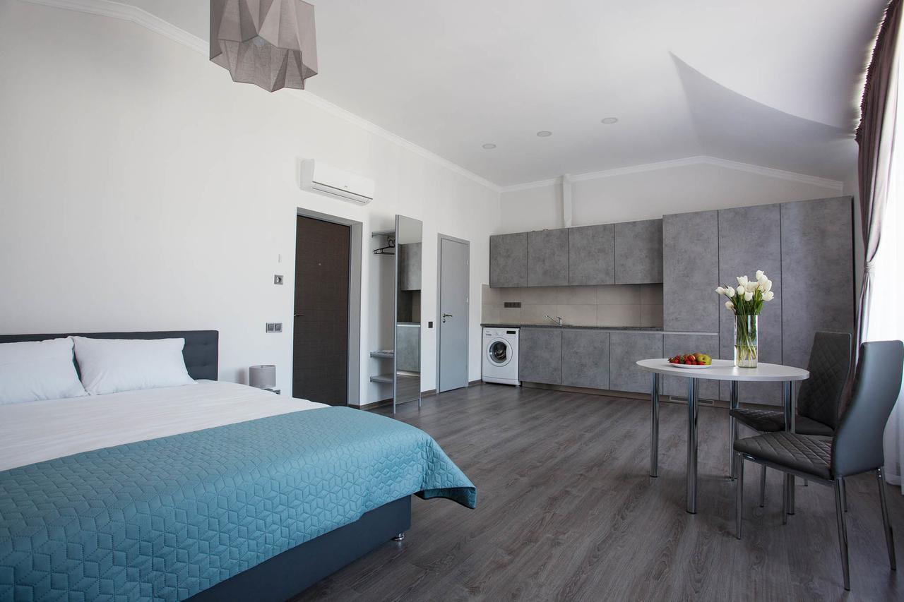 Апартотель Sumskaya Apartments Киев Экстерьер фото